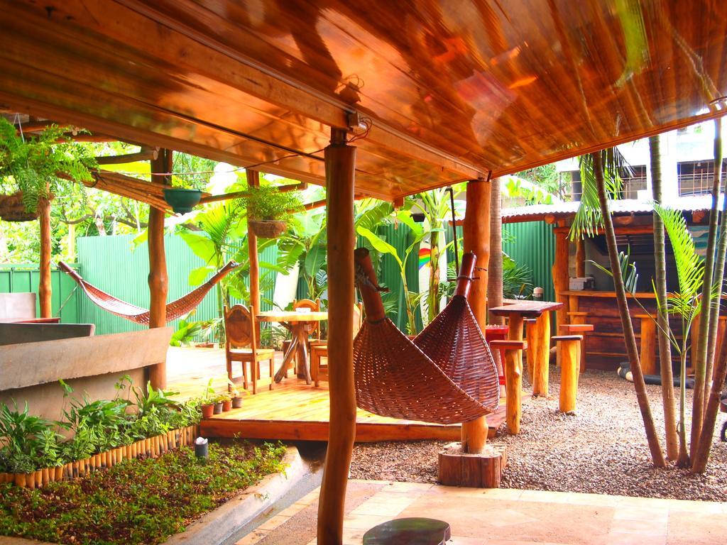 Coral Reef Surf Hostel And Camp Ταμαρίντο Δωμάτιο φωτογραφία