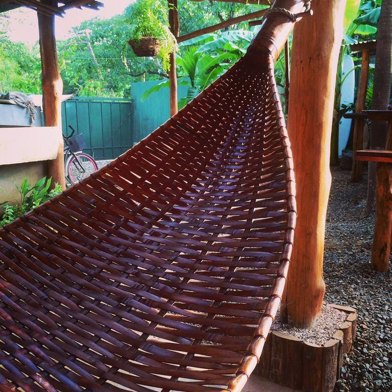 Coral Reef Surf Hostel And Camp Ταμαρίντο Εξωτερικό φωτογραφία