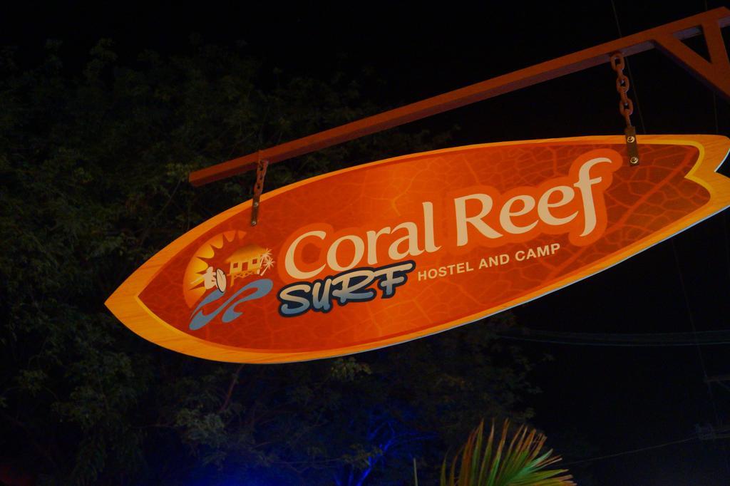 Coral Reef Surf Hostel And Camp Ταμαρίντο Εξωτερικό φωτογραφία